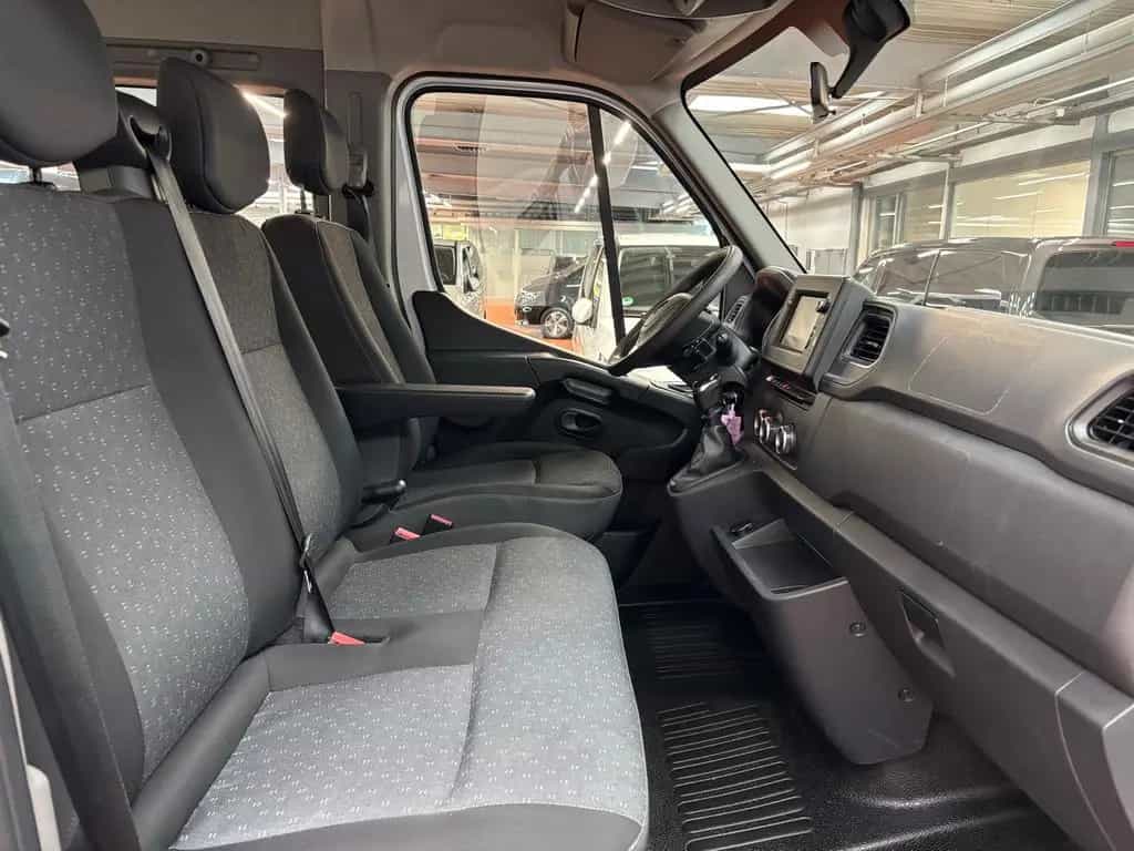 Opel Movano L2H2 Klima Navi 9-Sitze 08/2021-photo-16