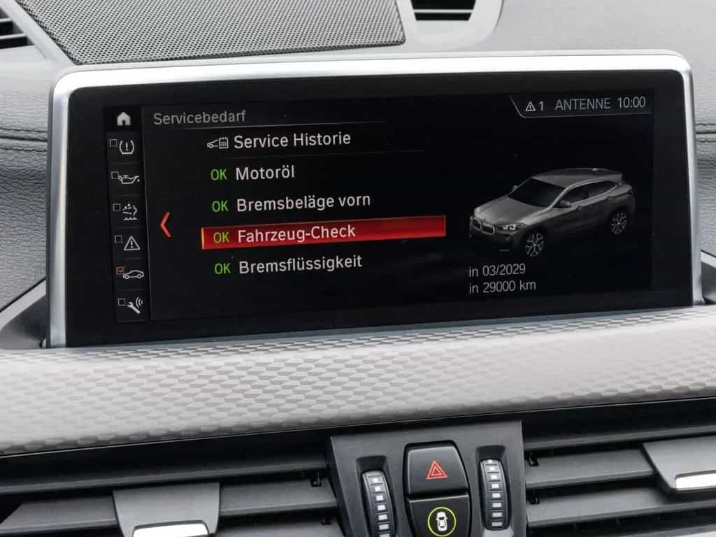 BMW X2 xDrive18d A 11/2022-photo-9