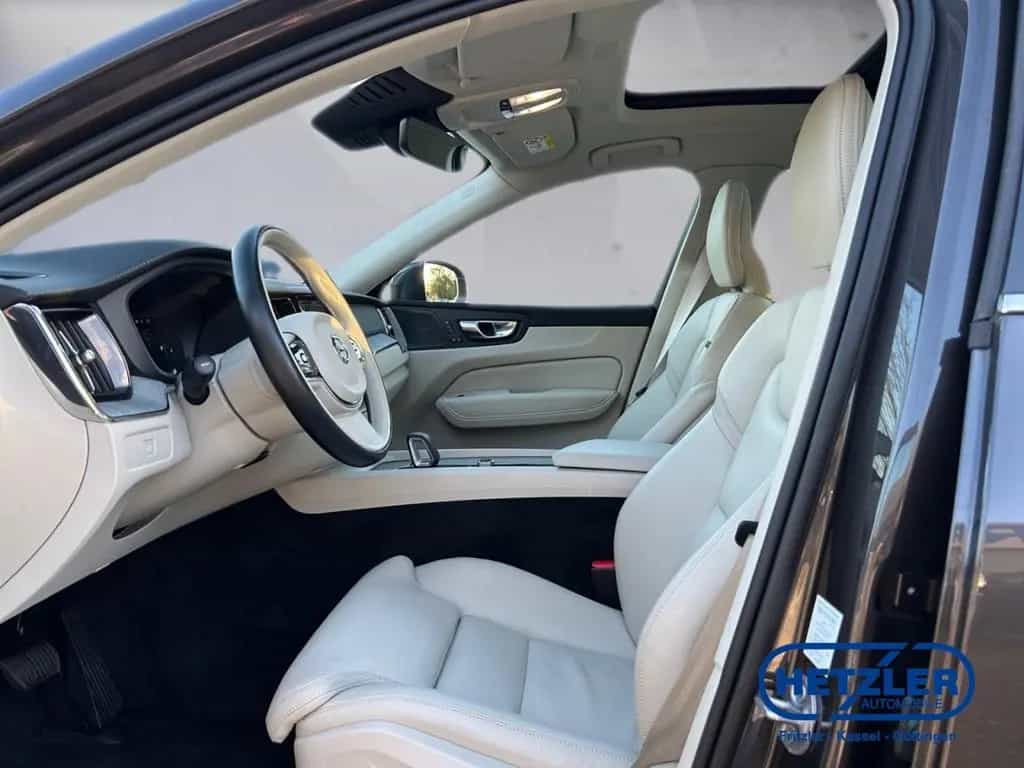 Volvo XC60 B5 Ultimate Bright AWD HUD AHK Digitales Co 10/2022-photo-5