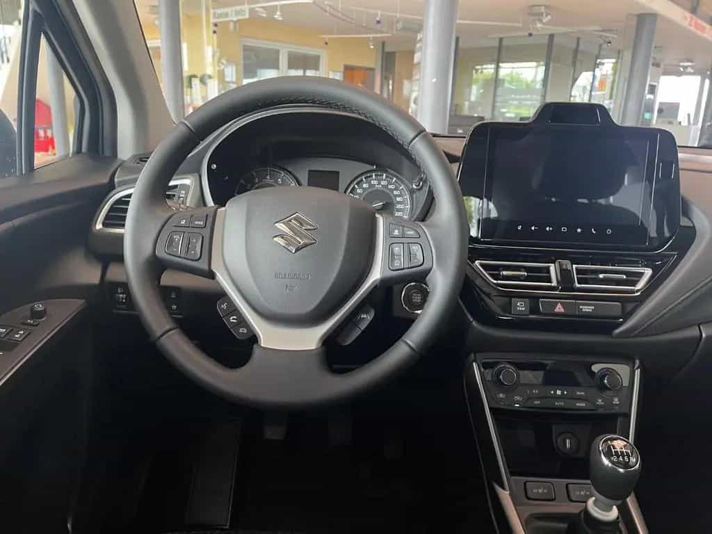Suzuki (SX4) S-Cross S-Cross 1.4 Boosterjet Comfort+ Allrad 04/2026-photo-8