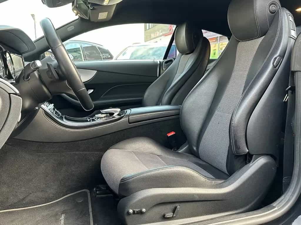 Mercedes-Benz E 300 Coupe*1.Hand*Tüv*Inspektion* 11/2018-photo-16