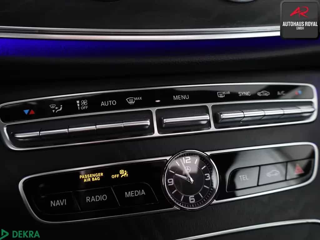 Mercedes-Benz E-Class 53 AMG 4M Coupe NIGHT AIRMATIC,360GRAD,KEYLESS 01/2020-photo-24