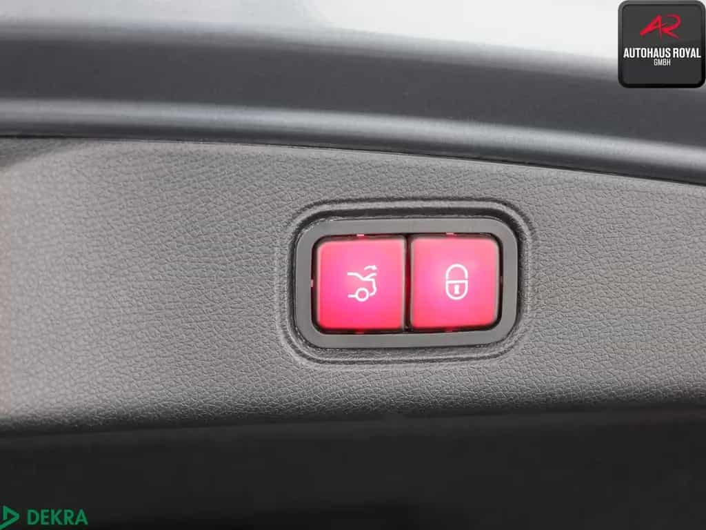 Mercedes-Benz E-Class 53 AMG 4M Coupe NIGHT AIRMATIC,360GRAD,KEYLESS 01/2020-photo-27