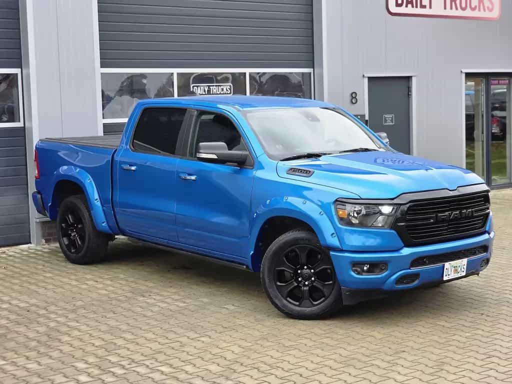 Dodge RAM 1500 5.7 Bighorn Kamera AHK El. Steps 10/2020-photo-1
