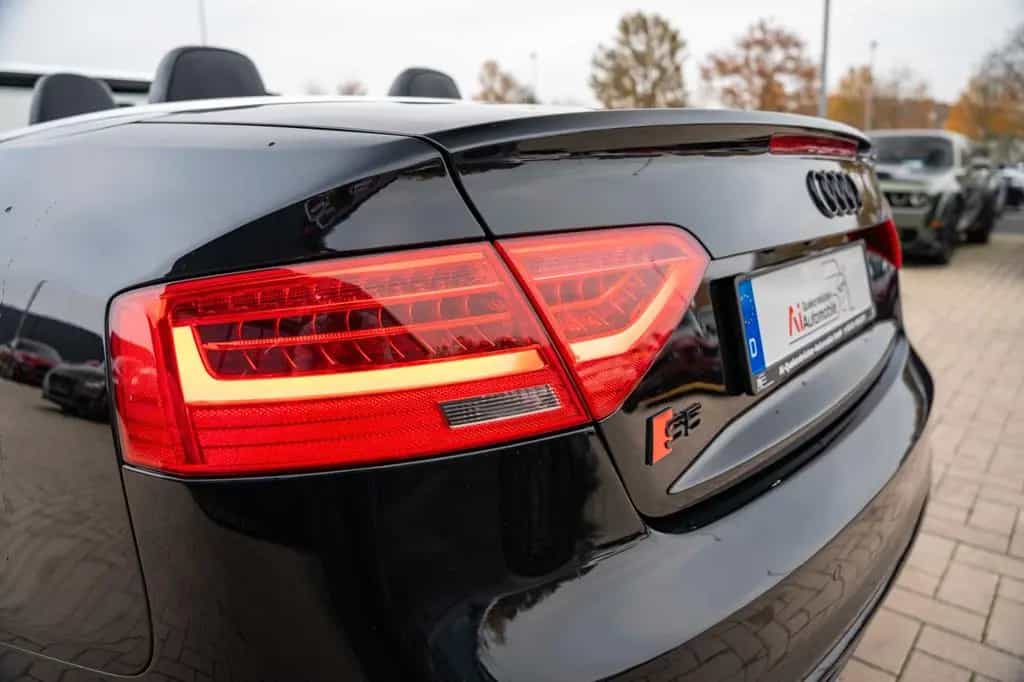 Audi S5 3.0 TFSI S tronic quattro Cabriolet 03/2013-photo-26