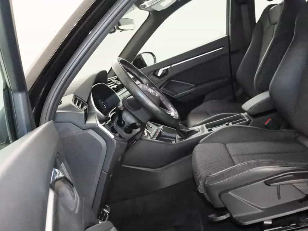 Audi Q3 40 TFSI quattro S line NAVI PDC KLIMA 09/2022-photo-12