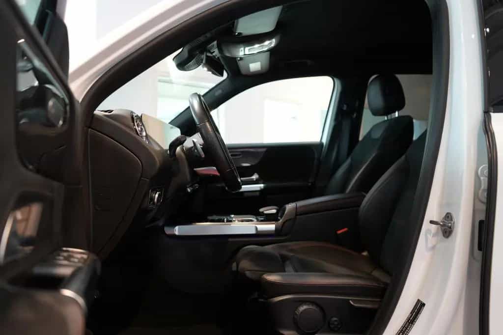 Mercedes-Benz GLB-Class 200 7G AMG Line *LED*Navi*Kamera*Virtual*AHK 09/2020-photo-11