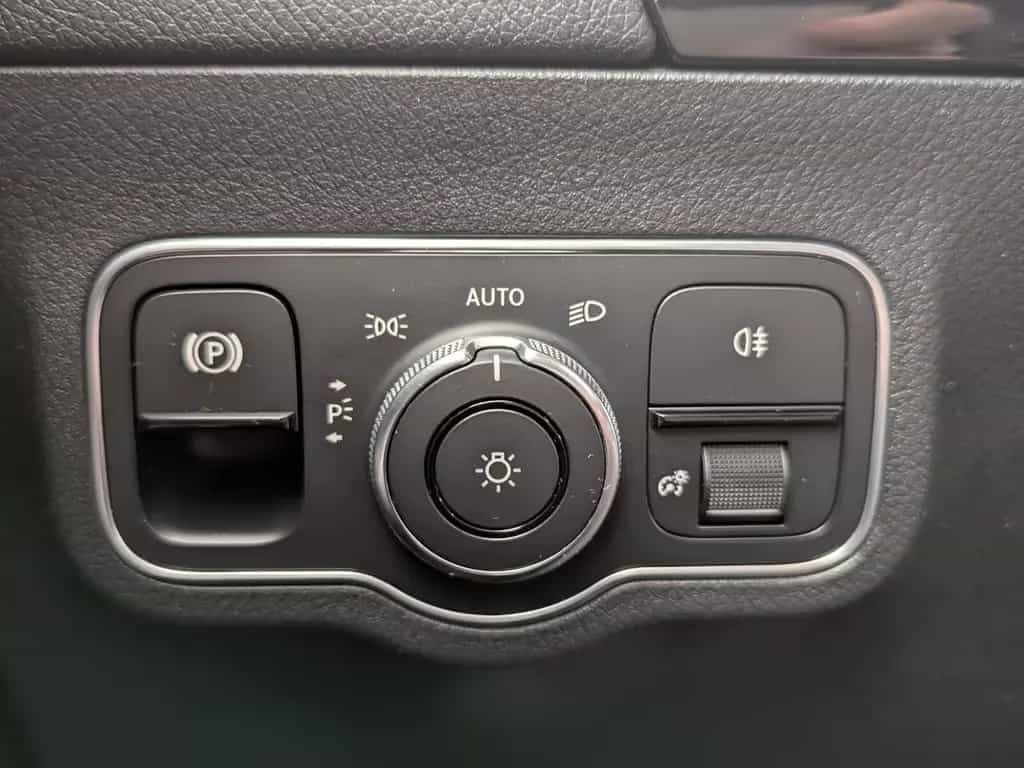 Mercedes-Benz B-Class 180 Progressive (EURO 6d) LED+NAVI+PDC+SHZ+BC 07/2021-photo-26