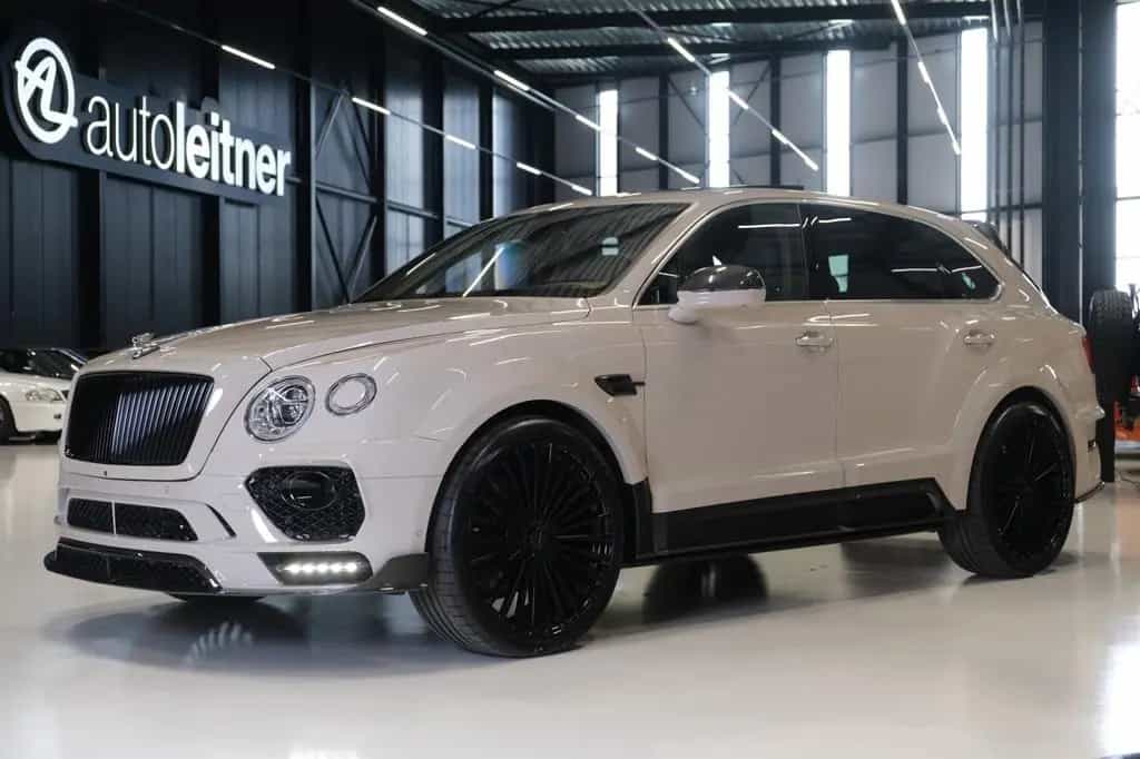 Bentley Bentayga W12 Mansory 700 Topzustand 03/2017-photo-1