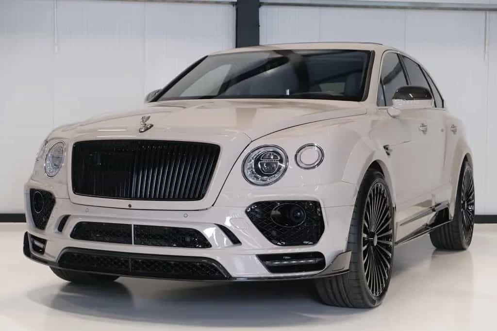 Bentley Bentayga W12 Mansory 700 Topzustand 03/2017-photo-5
