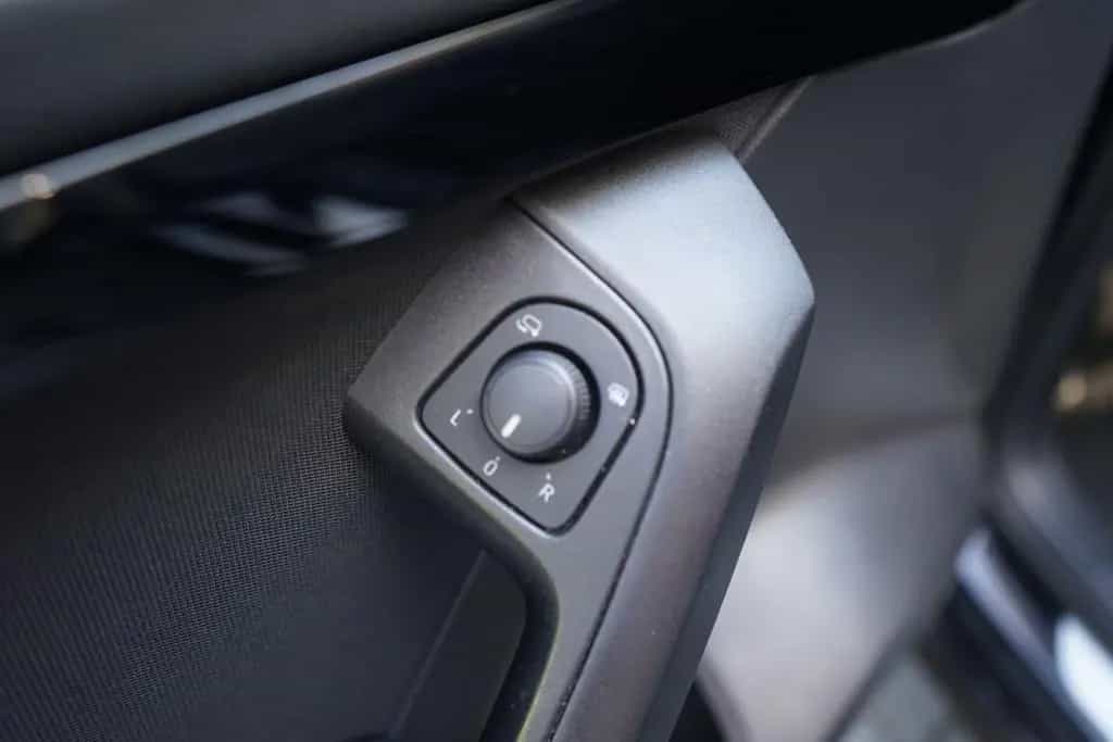 Seat Ateca 2.0 TSI FR 4Drive LED Navi Panorama ACC 08/2019-photo-27