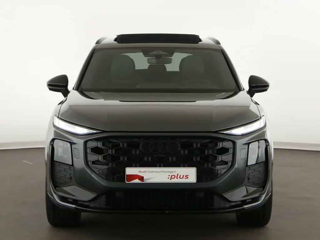 Audi Q3 SUV TFSI quattro 195 kW S tronic  LED Navi He 10/2025-photo-2