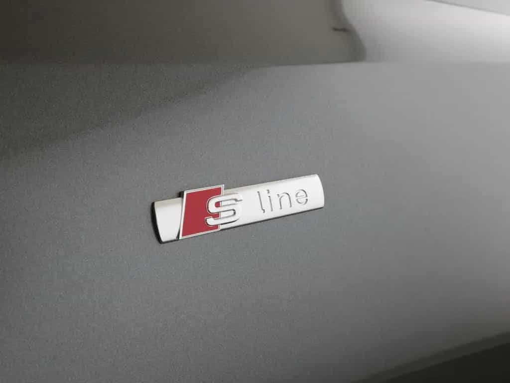 Audi Q3 SUV TFSI quattro 195 kW S tronic  LED Navi He 10/2025-photo-20