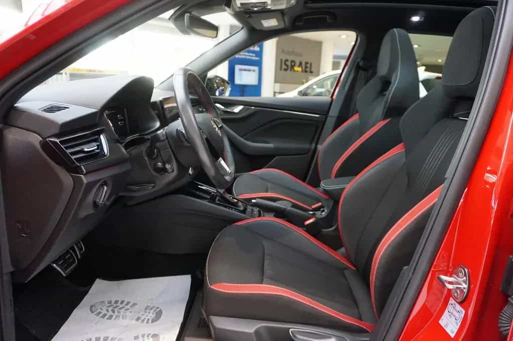 Skoda Kamiq Monte Carlo DSG, NAVI, GLASDACH, LED, AHZV 04/2020-photo-17