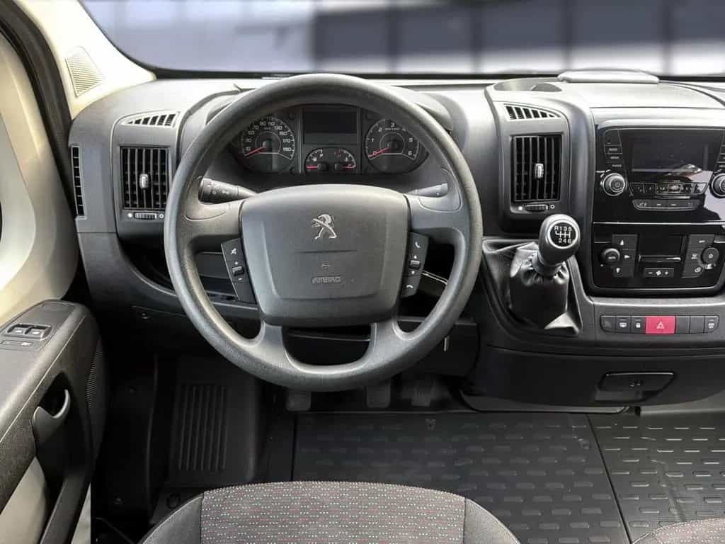 Peugeot Boxer Kombi 333 L2H2+ROLLSTUHLTRANSPORT+9-SITZER 06/2018-photo-15