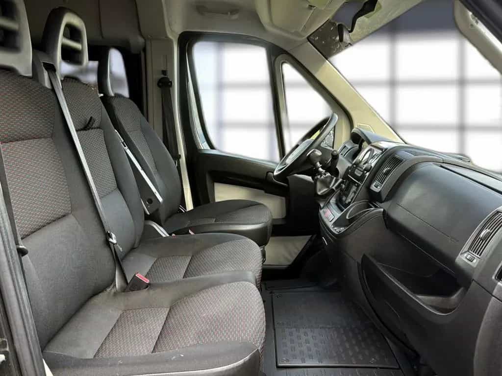 Peugeot Boxer Kombi 333 L2H2+ROLLSTUHLTRANSPORT+9-SITZER 06/2018-photo-18