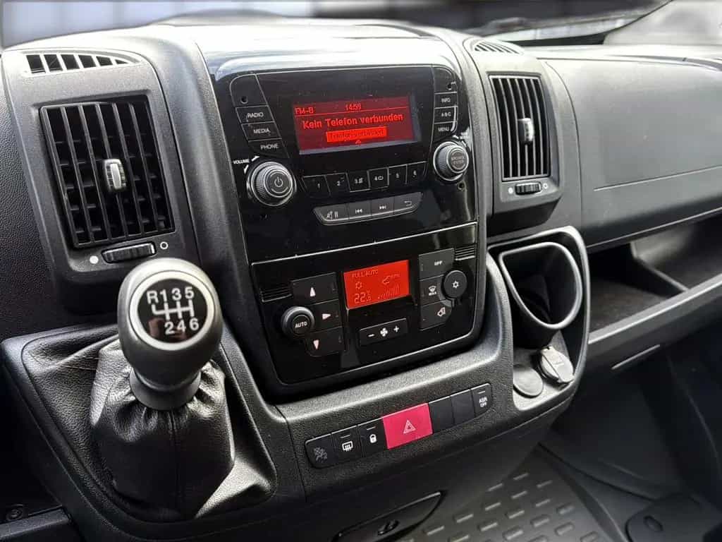 Peugeot Boxer Kombi 333 L2H2+ROLLSTUHLTRANSPORT+9-SITZER 06/2018-photo-23