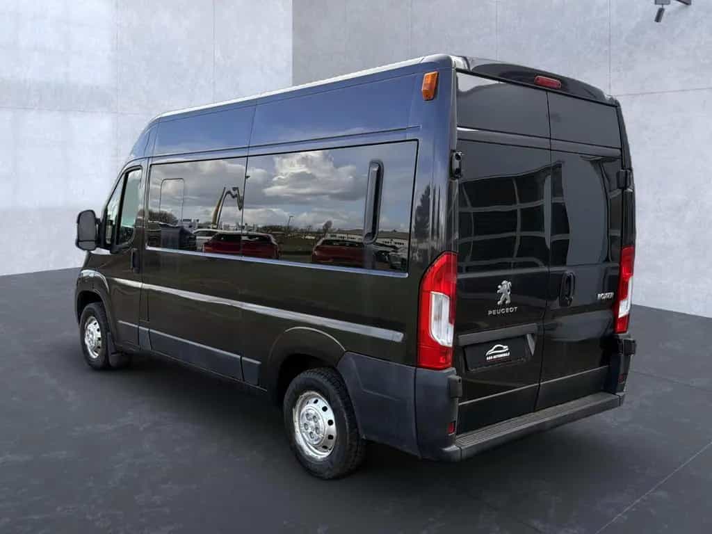 Peugeot Boxer Kombi 333 L2H2+ROLLSTUHLTRANSPORT+9-SITZER 06/2018-photo-5