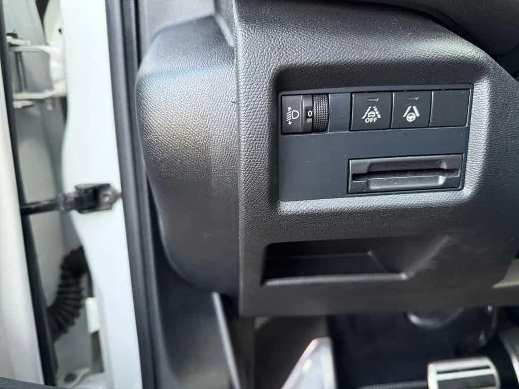 Citroën C5 Aircross Pure Tech 130 S&S EAT8 SHINE PACK 07/2022-photo-9