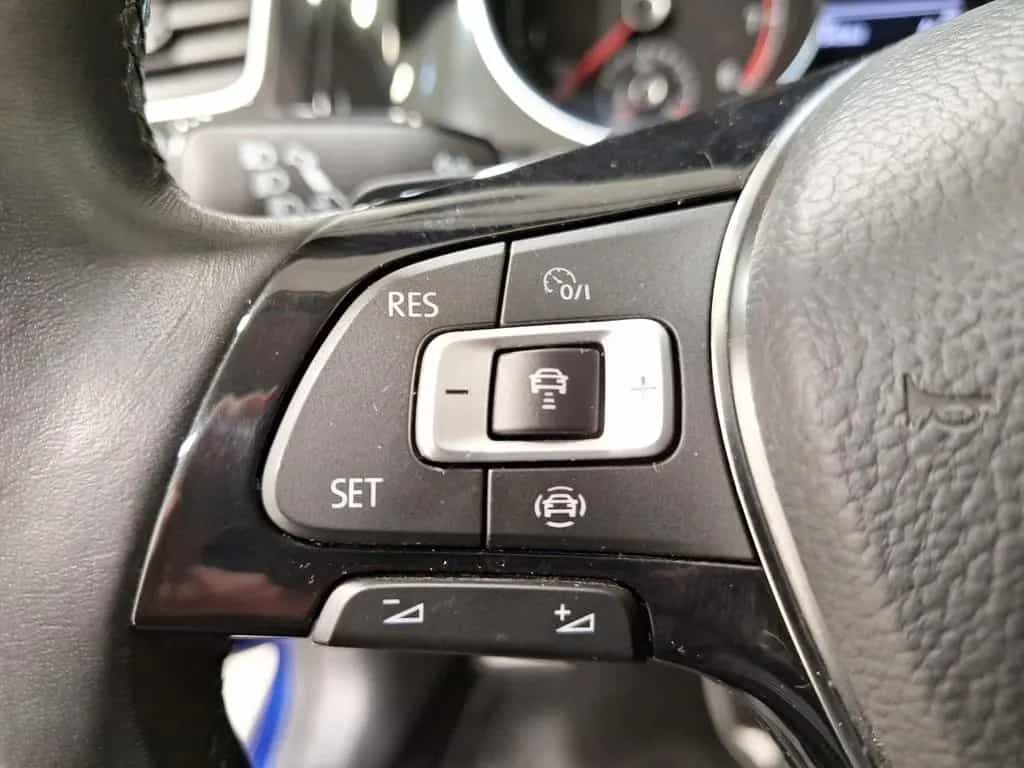 Volkswagen Golf 1.5 TSI DSG Join Winter|Navi|AHK|ACC|RFK 10/2018-photo-17