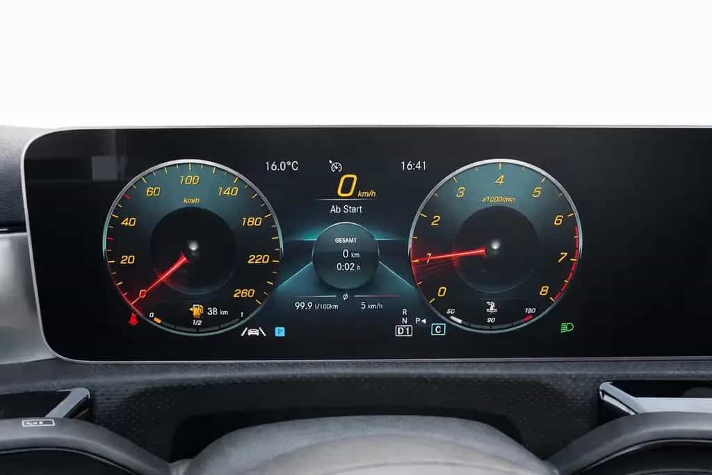 Mercedes-Benz A-Class AMG Rückfahrkamera Sportsitze Automatik 11/2018-photo-14