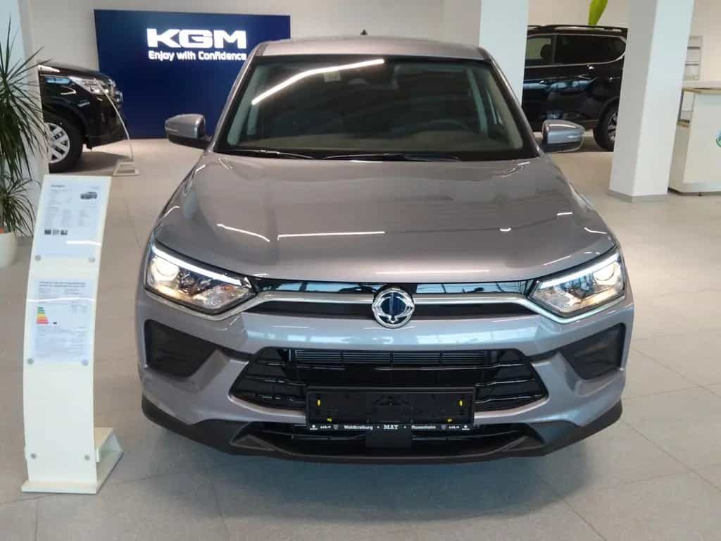KGM Korando 1.5 T-GDI Nomad Automatik*NAVI*KLIMA null-photo-3