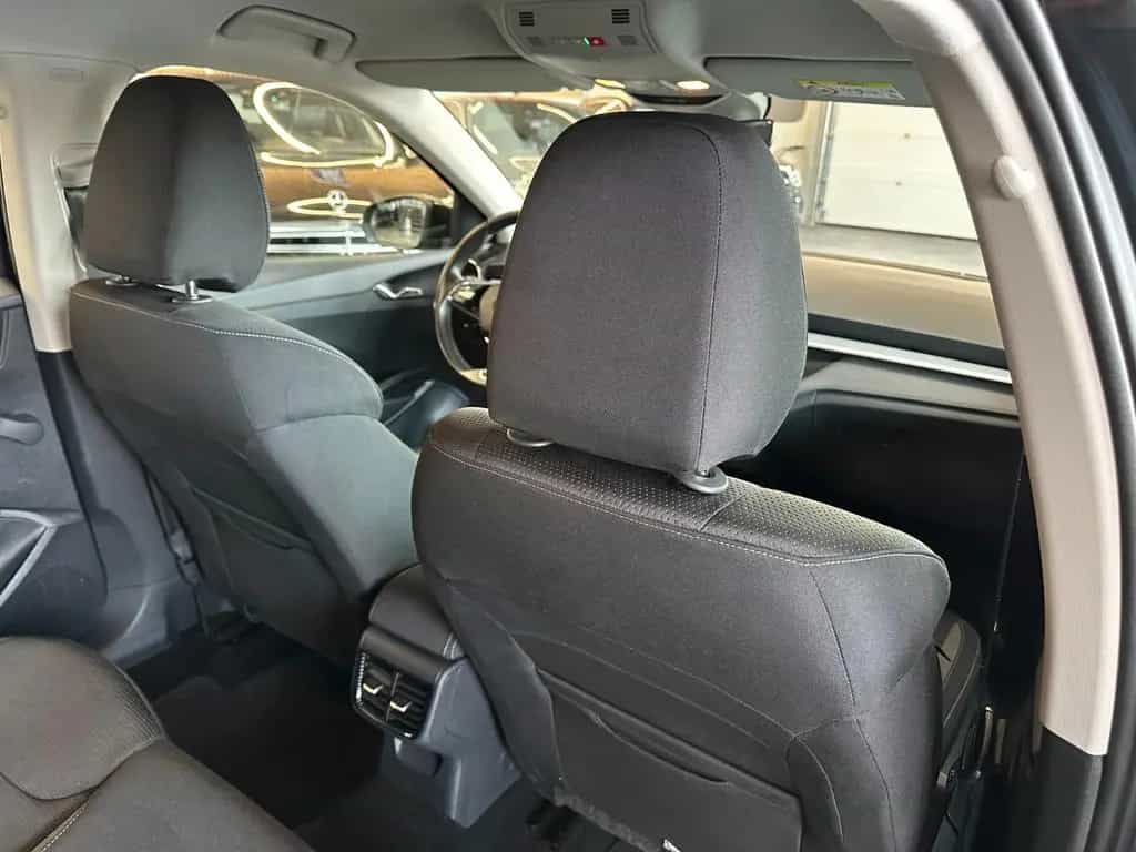 Skoda Fabia Tour *1. Hand*Klima*MirrorLink*LED*PDC* 02/2022-photo-21