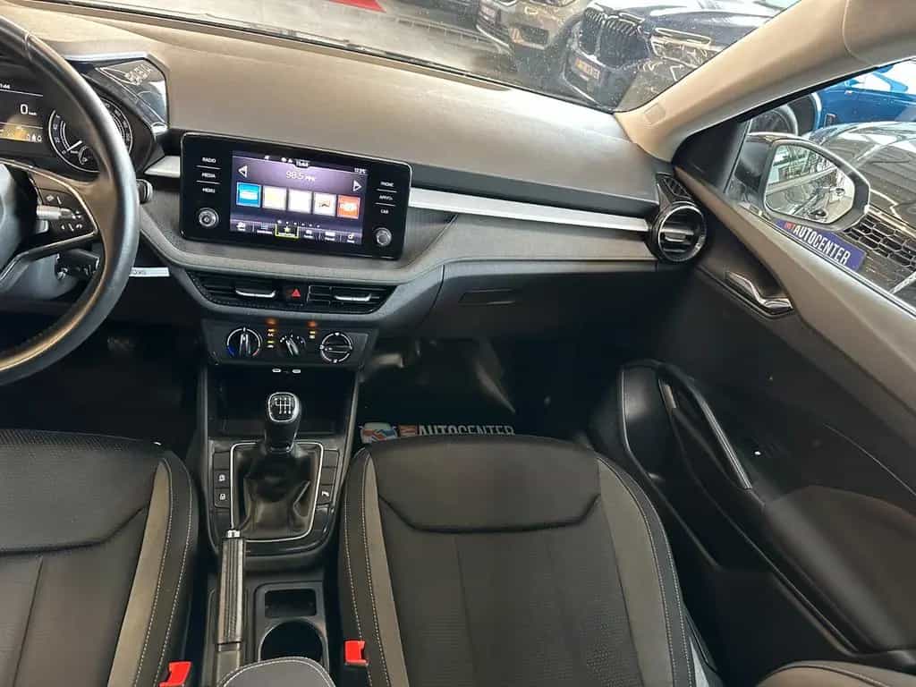 Skoda Fabia Tour *1. Hand*Klima*MirrorLink*LED*PDC* 02/2022-photo-35