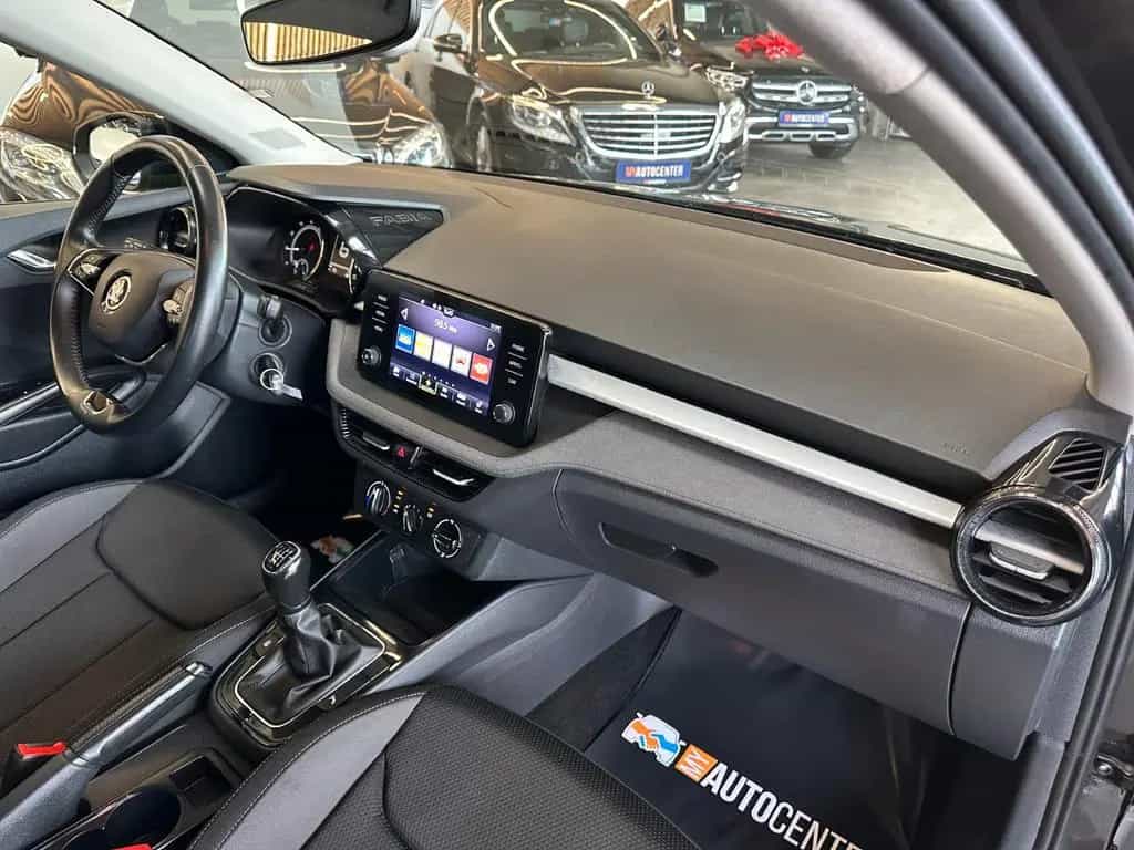 Skoda Fabia Tour *1. Hand*Klima*MirrorLink*LED*PDC* 02/2022-photo-42