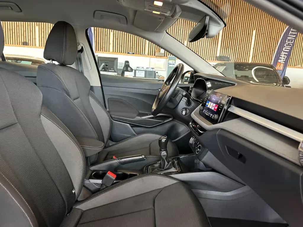 Skoda Fabia Tour *1. Hand*Klima*MirrorLink*LED*PDC* 02/2022-photo-45
