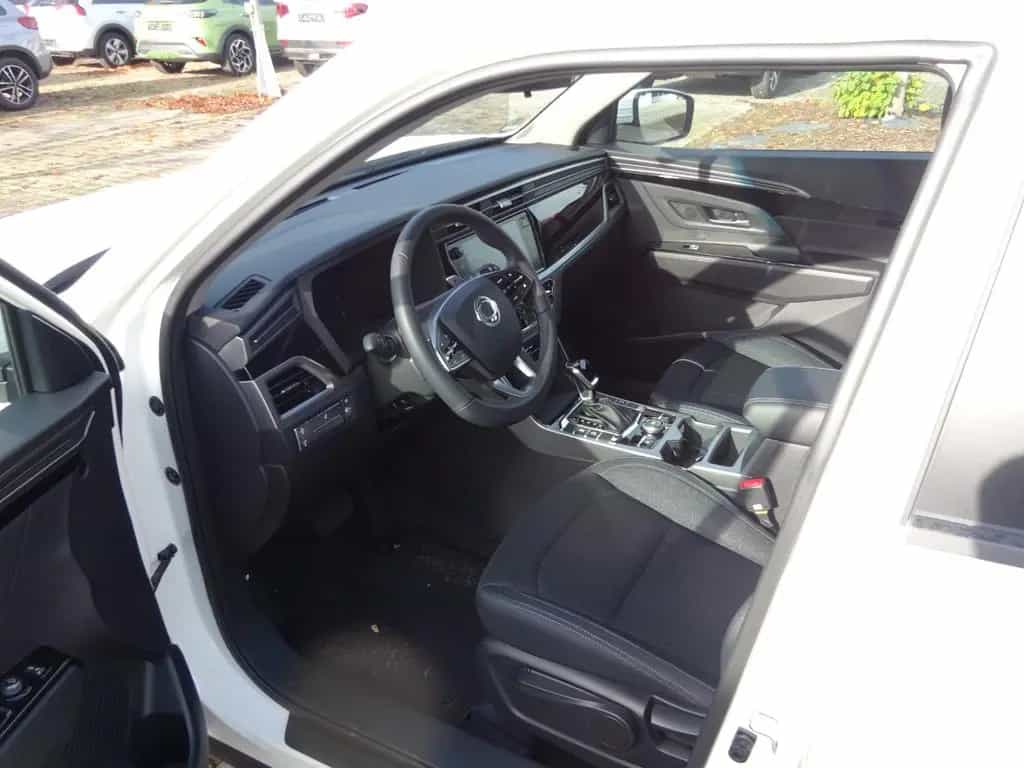 KGM Korando 1.5 T-GDI Nomad AUTOMATIK 10/2025-photo-10