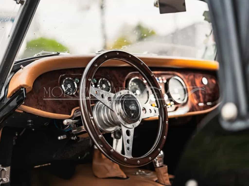 Morgan Plus 4 GDI mit außerordentlicher Ausstattung 10/2015-photo-5
