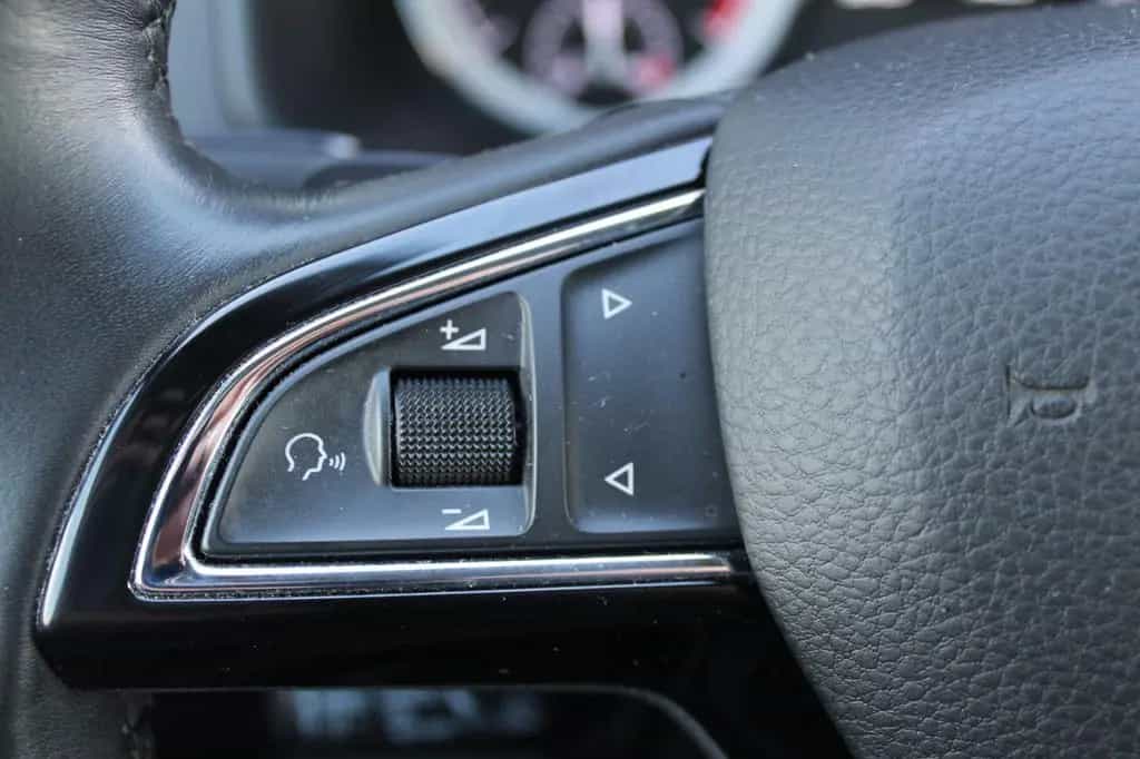 Skoda Karoq 1.5l Style DSG /AHK/LED 11/2017-photo-22