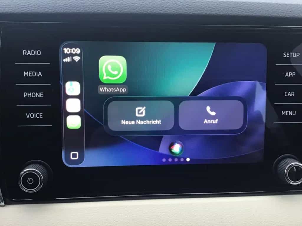 Skoda Karoq 1.5l Style DSG /AHK/LED 11/2017-photo-43