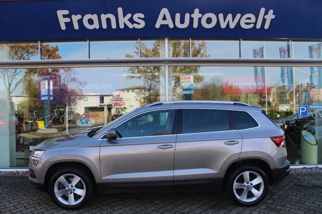 Skoda Karoq 1.5l Style DSG /AHK/LED 11/2017-photo-8
