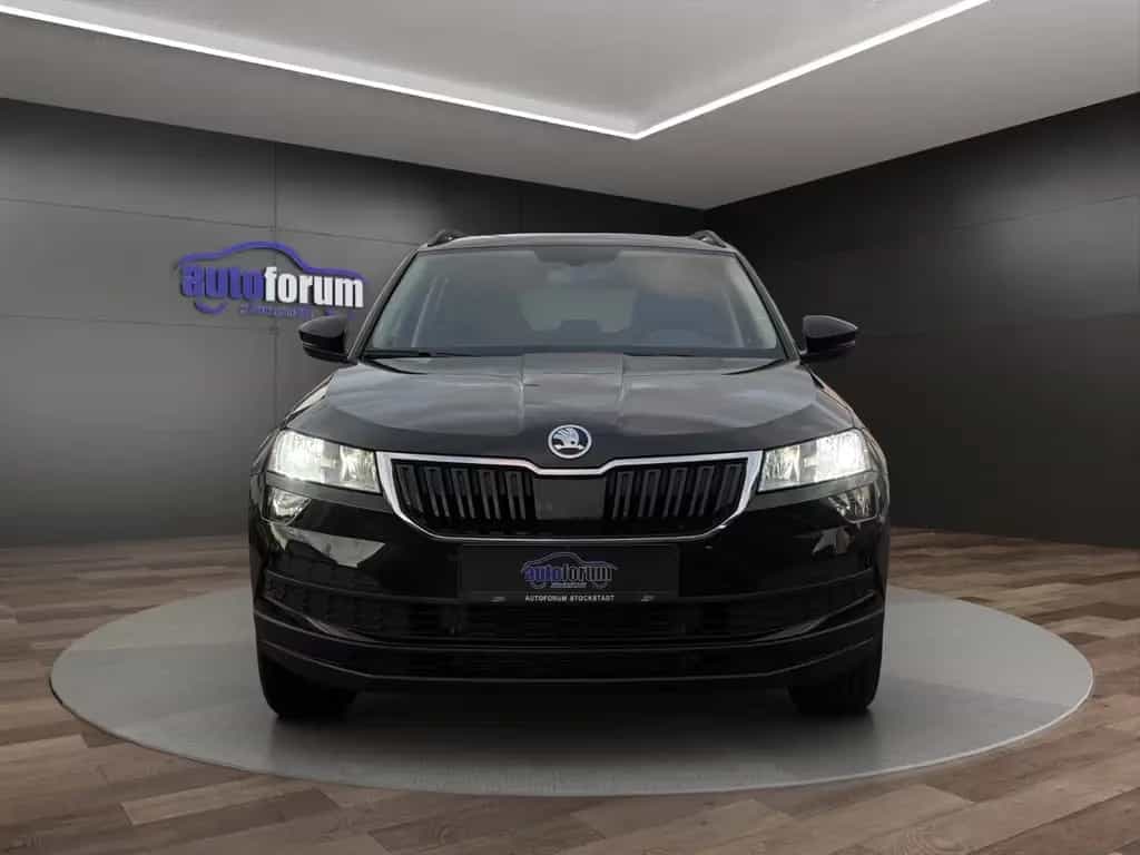 Skoda Karoq Ambition AUTOMATIK°LED°NAVI°KEYLESS°SHZ 08/2019-photo-1
