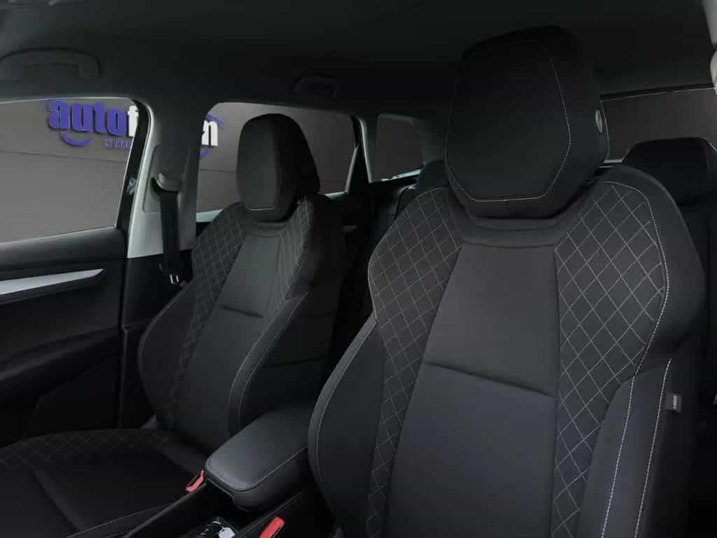 Skoda Karoq Ambition AUTOMATIK°LED°NAVI°KEYLESS°SHZ 08/2019-photo-14