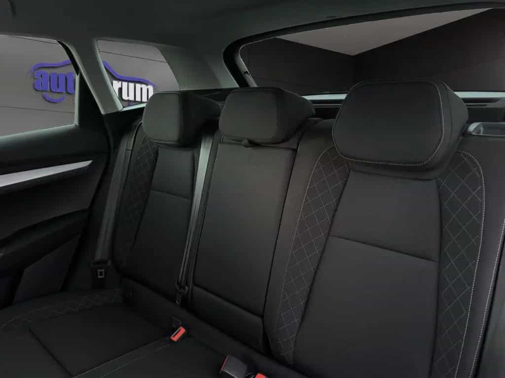 Skoda Karoq Ambition AUTOMATIK°LED°NAVI°KEYLESS°SHZ 08/2019-photo-17