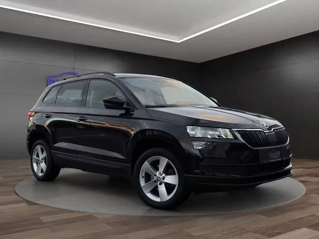 Skoda Karoq Ambition AUTOMATIK°LED°NAVI°KEYLESS°SHZ 08/2019-photo-2