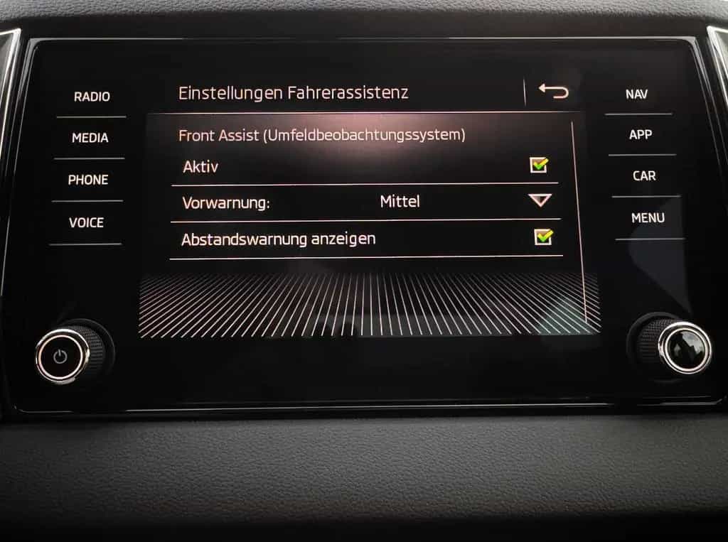 Skoda Karoq Ambition AUTOMATIK°LED°NAVI°KEYLESS°SHZ 08/2019-photo-24