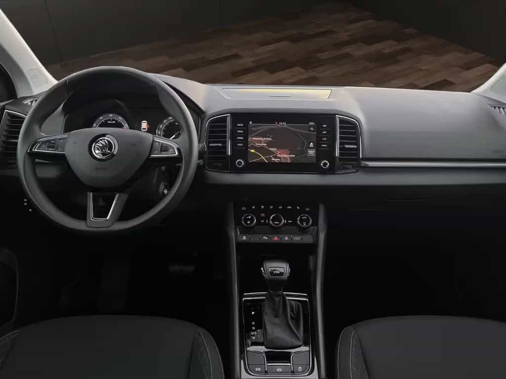 Skoda Karoq Ambition AUTOMATIK°LED°NAVI°KEYLESS°SHZ 08/2019-photo-9