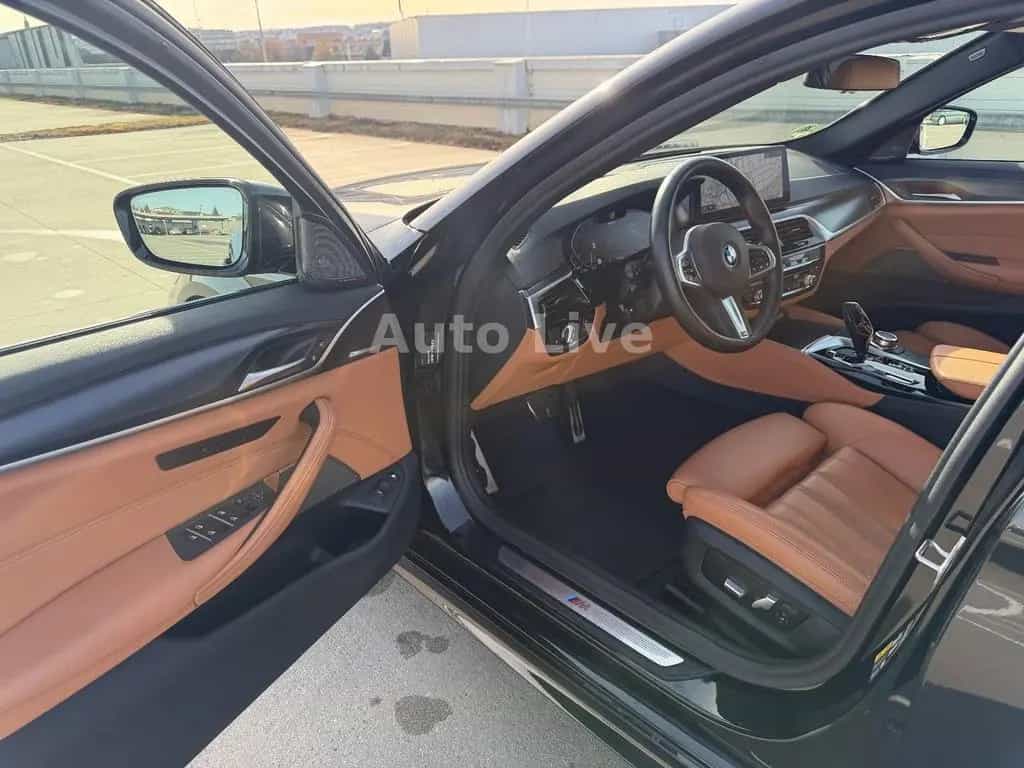BMW 5 Series 530e x Drive*SAG*M PAKET*GSH*LASER*LEDER*360*VOL 04/2022-photo-19