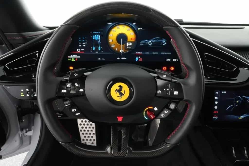 Ferrari 12Cilindri Full Carbon 04/2025-photo-19
