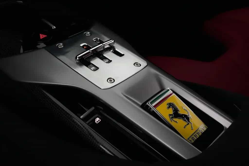Ferrari 12Cilindri Full Carbon 04/2025-photo-21