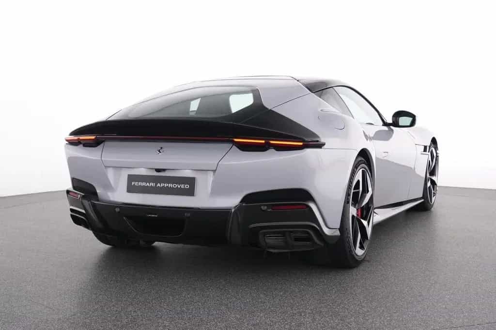 Ferrari 12Cilindri Full Carbon 04/2025-photo-9