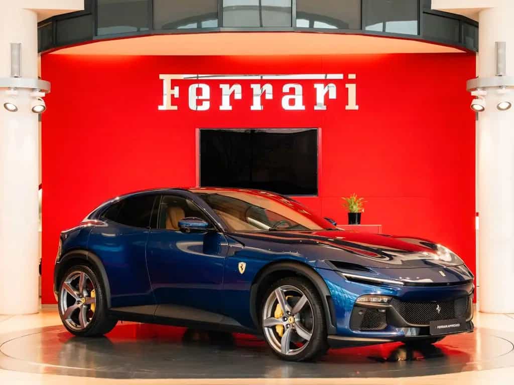 Ferrari Purosangue Panoramadach*Massagesitze*LED-Lenkrad 12/2023-photo-7