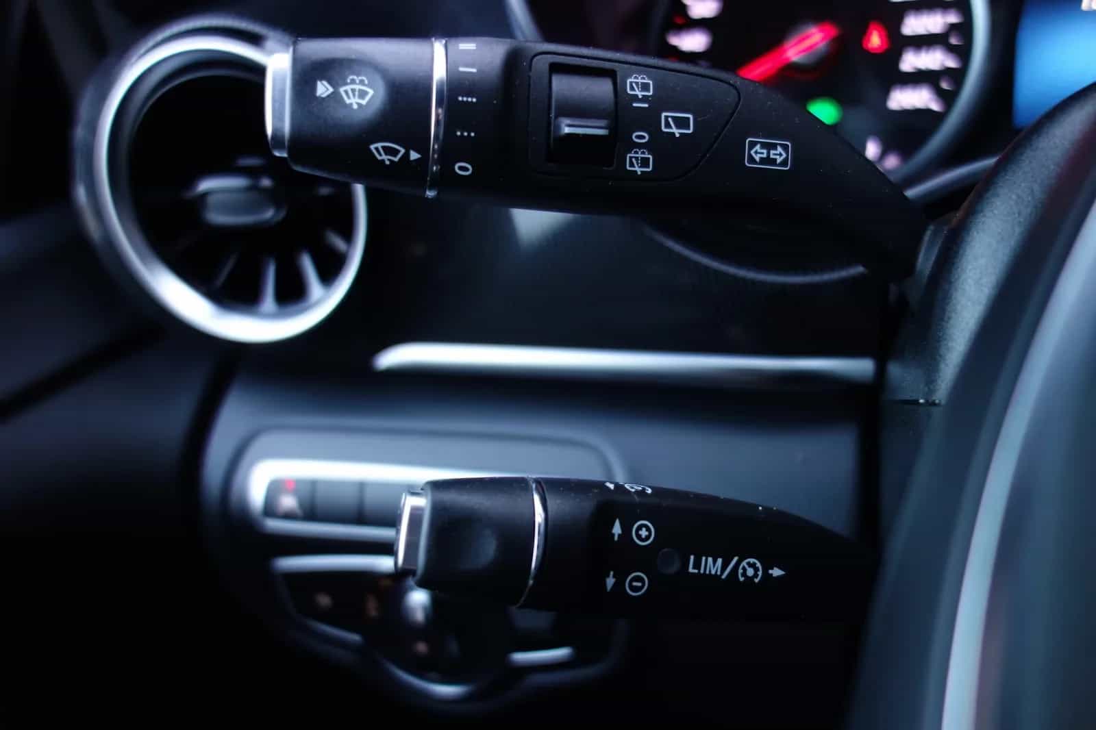 Mercedes-Benz V-Class 250 07/2020-photo-10