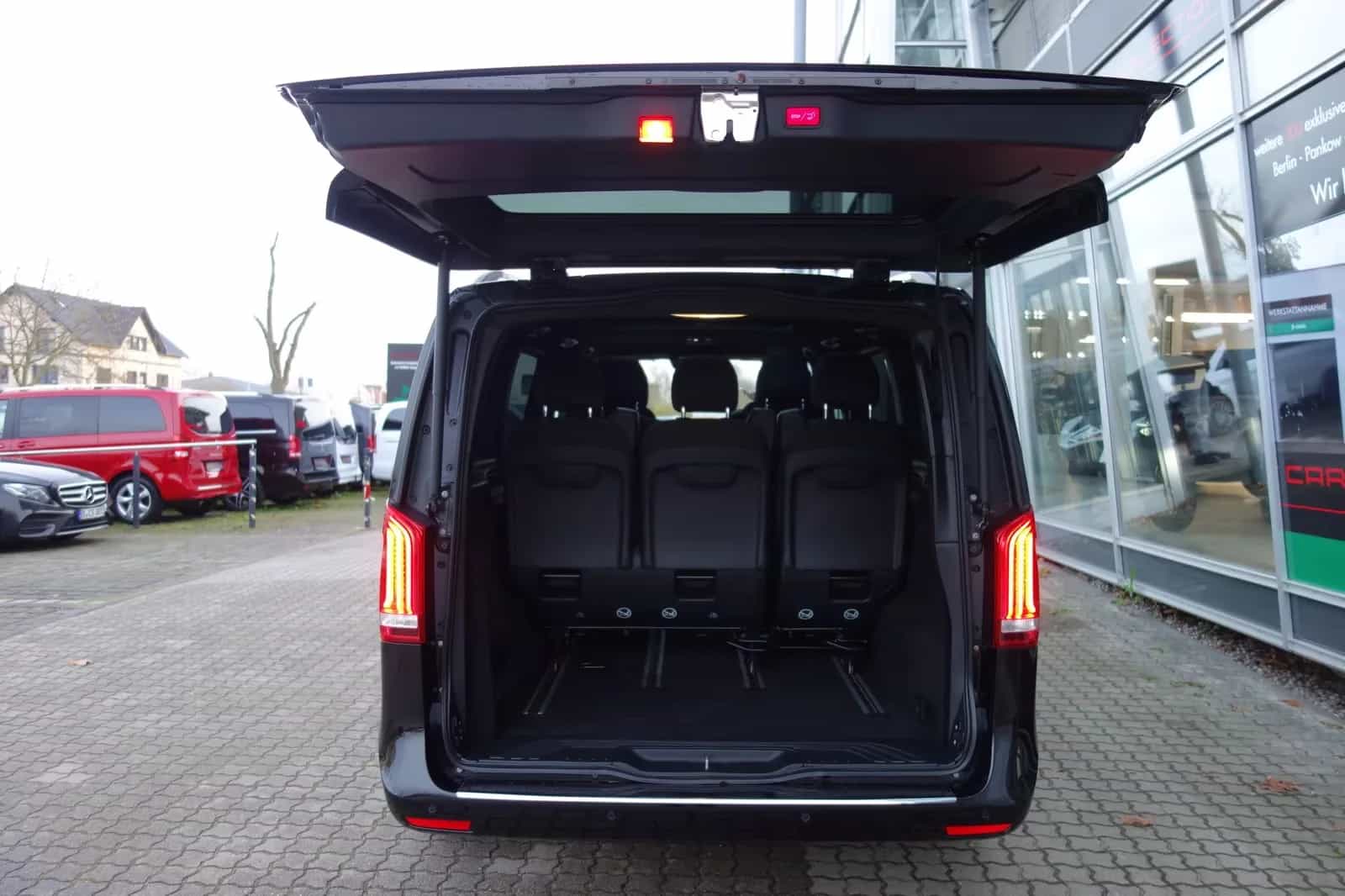 Mercedes-Benz V-Class 250 07/2020-photo-14