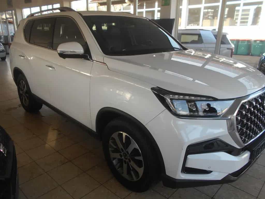 Ssangyong Rexton 2.2 Diesel e-XDi 220 Sapphire 4WD AT 09/2022-photo-2