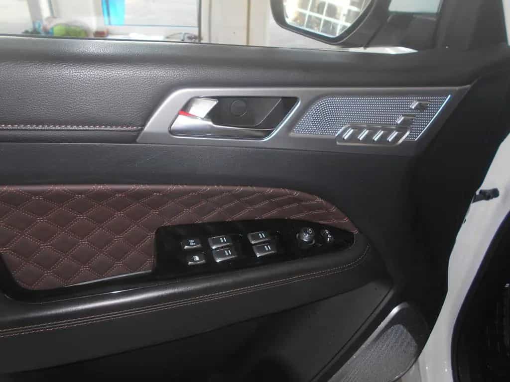 Ssangyong Rexton 2.2 Diesel e-XDi 220 Sapphire 4WD AT 09/2022-photo-8